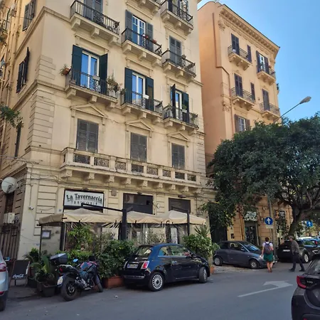 Il Nido Del Massimo - Fiber Wi-fi & Design Loft Apartament *